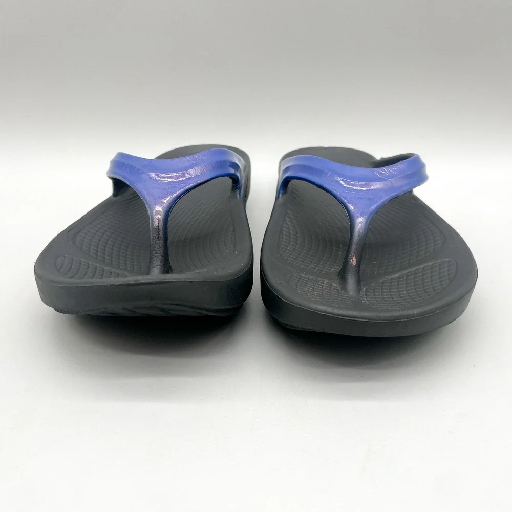 Oofos Womens 7 OOlala Recovery Shoes Thong Sandals Blue Black Yoga Beach Comfort